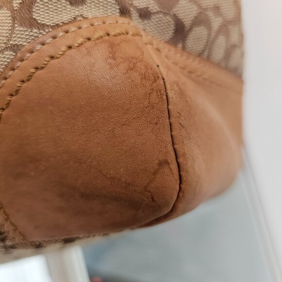 Coach Tote Bag - Picture 9 of 12